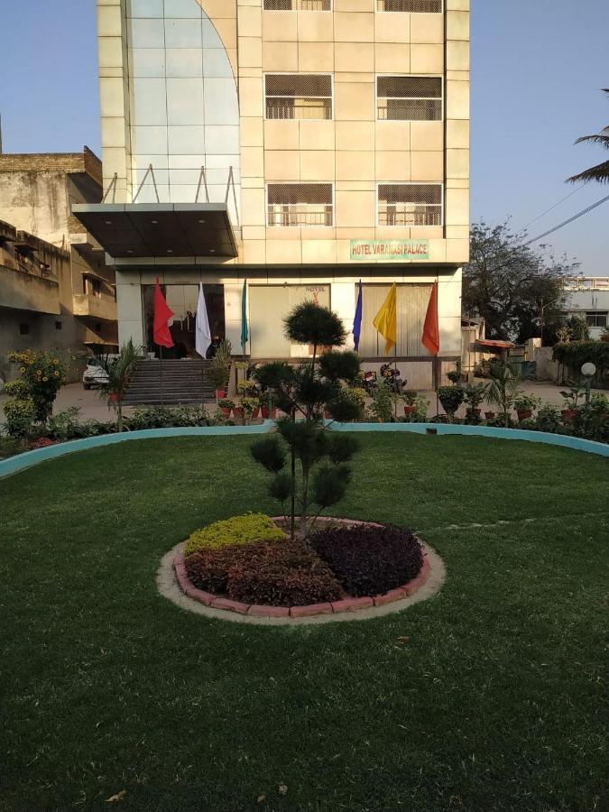 Varanasi Palace Экстерьер фото